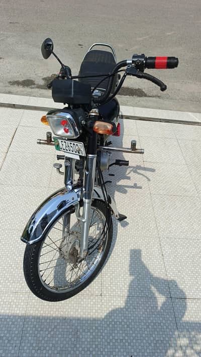 70cc Ravi byke itni use nhi hoi condition 10/9