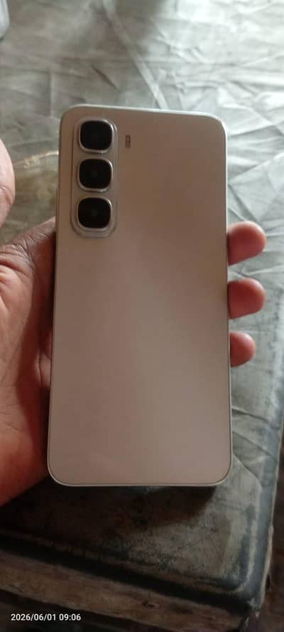Infinix hot 60i