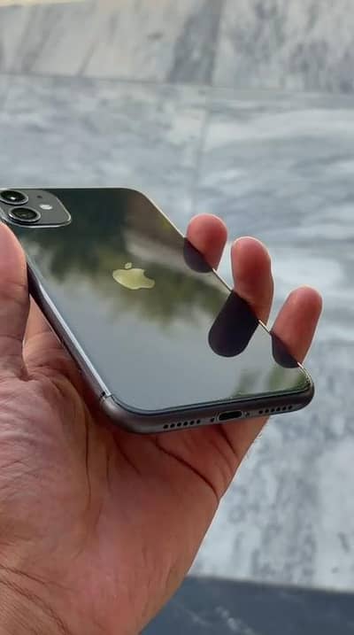 Apple iPhone 11