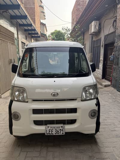 Daihatsu Hijet 2018