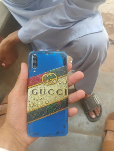 Samsung Mobile A50