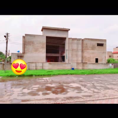 2 Kanal 2 Marla Semi Commercial Building Gray Structure Available For Sale In Valencia Town Main Boulevard Lahore