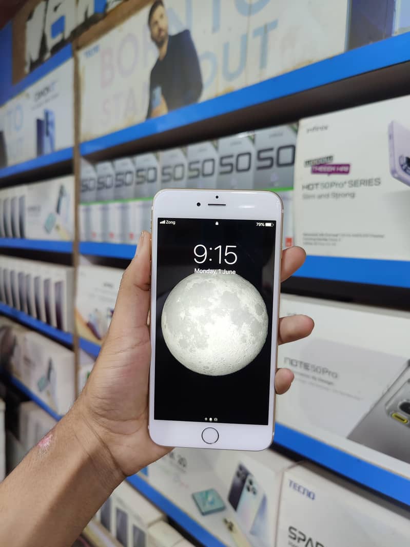 Apple iPhone 6 Plus 1