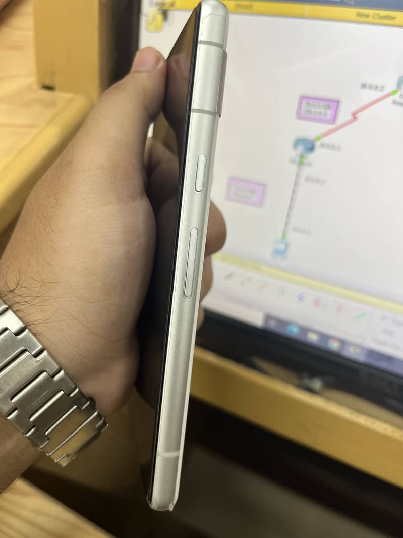 Google Pixel 7a 3