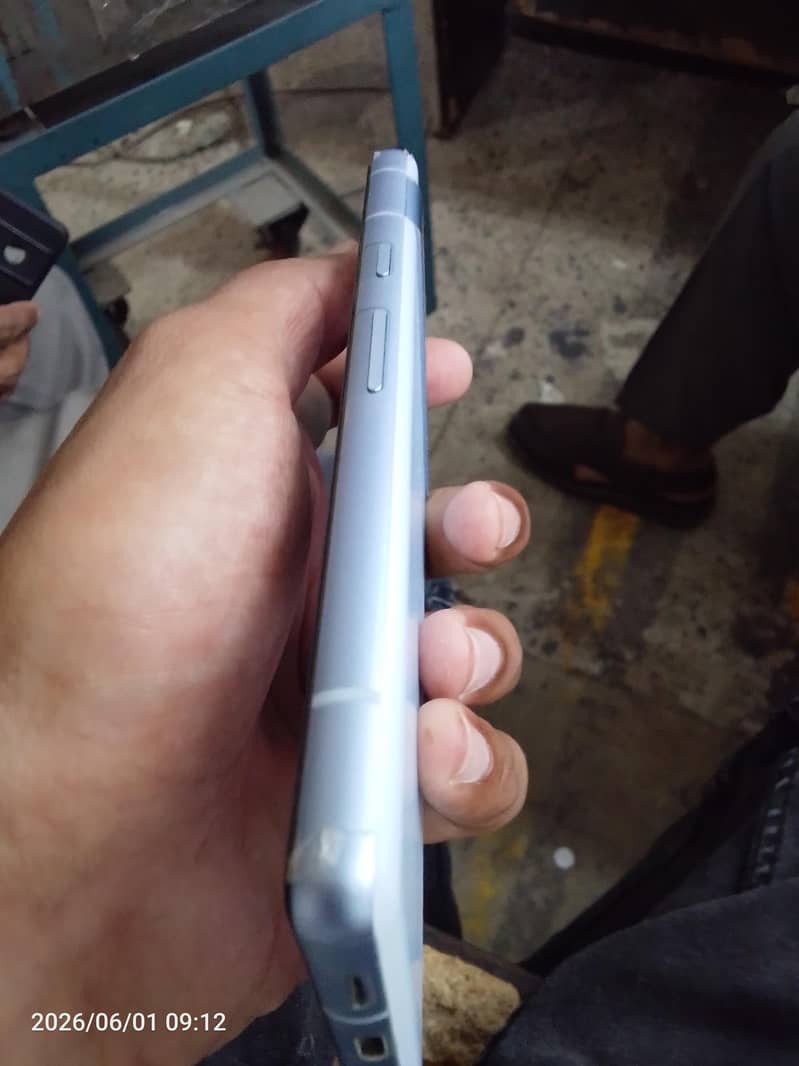Google Pixel 7a 3