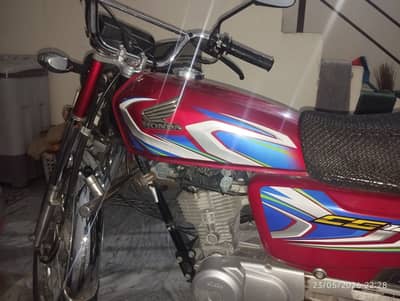 Honda CG 125 2022