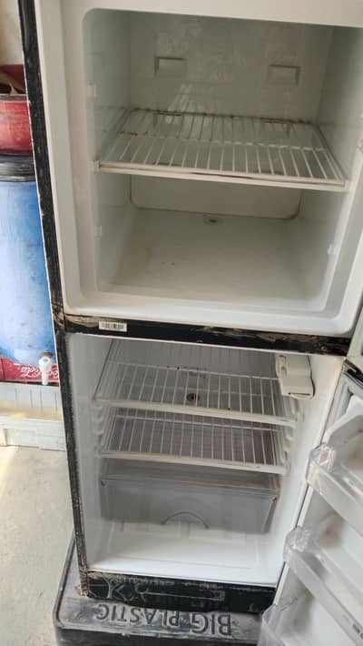 Dawlance small fridge