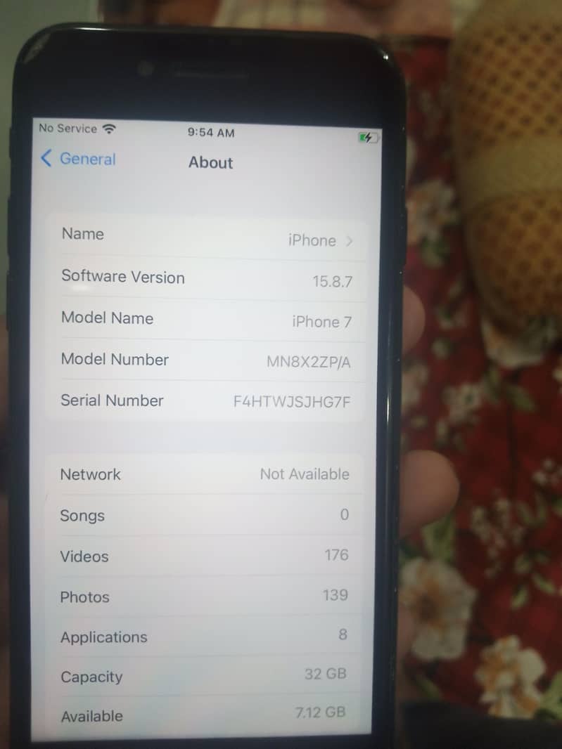 Apple iPhone 7 3