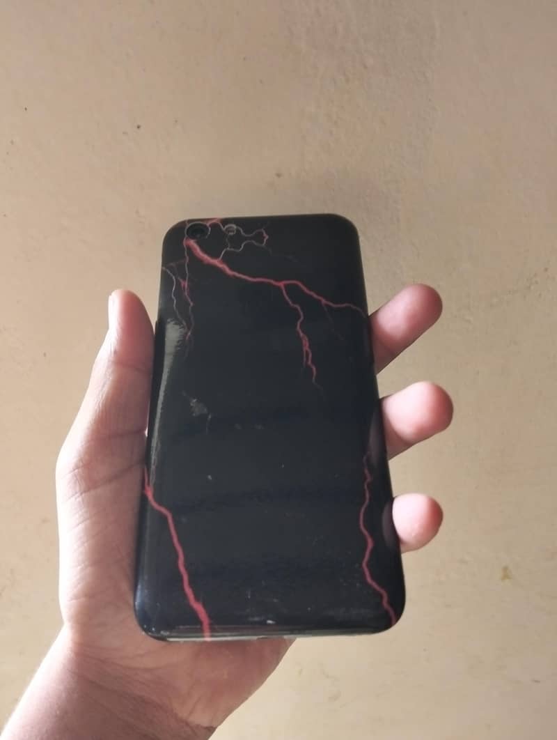 Oppo a71 with charger 2