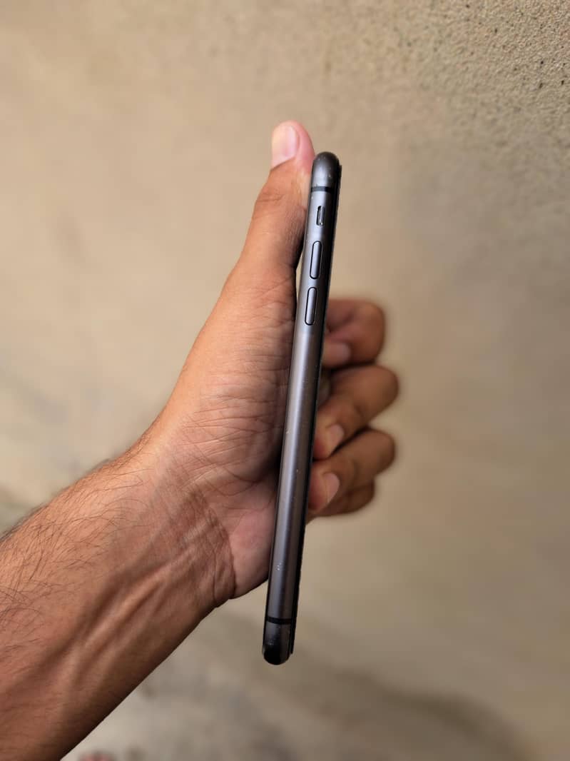 iPhone 11 2