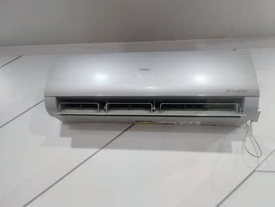 Haier 1 Ton Ac with UPS enable device