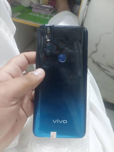 Vivo V15 8/256gb
