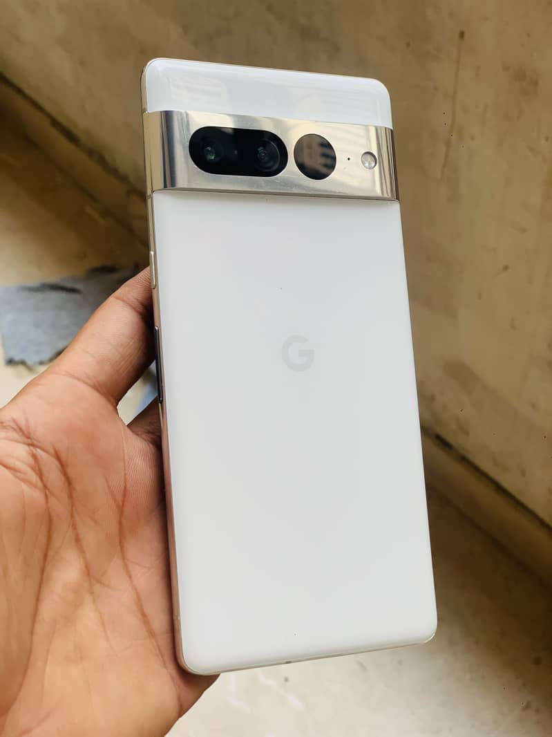 Google Pixel 7 Pro 2