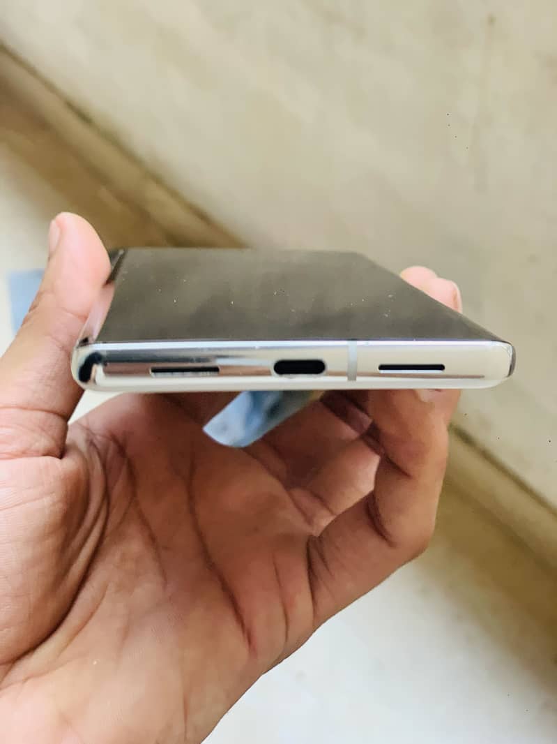 Google Pixel 7 Pro 4