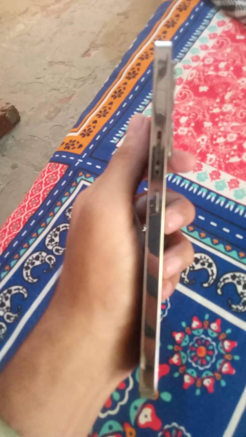 Infinix Note 40 2