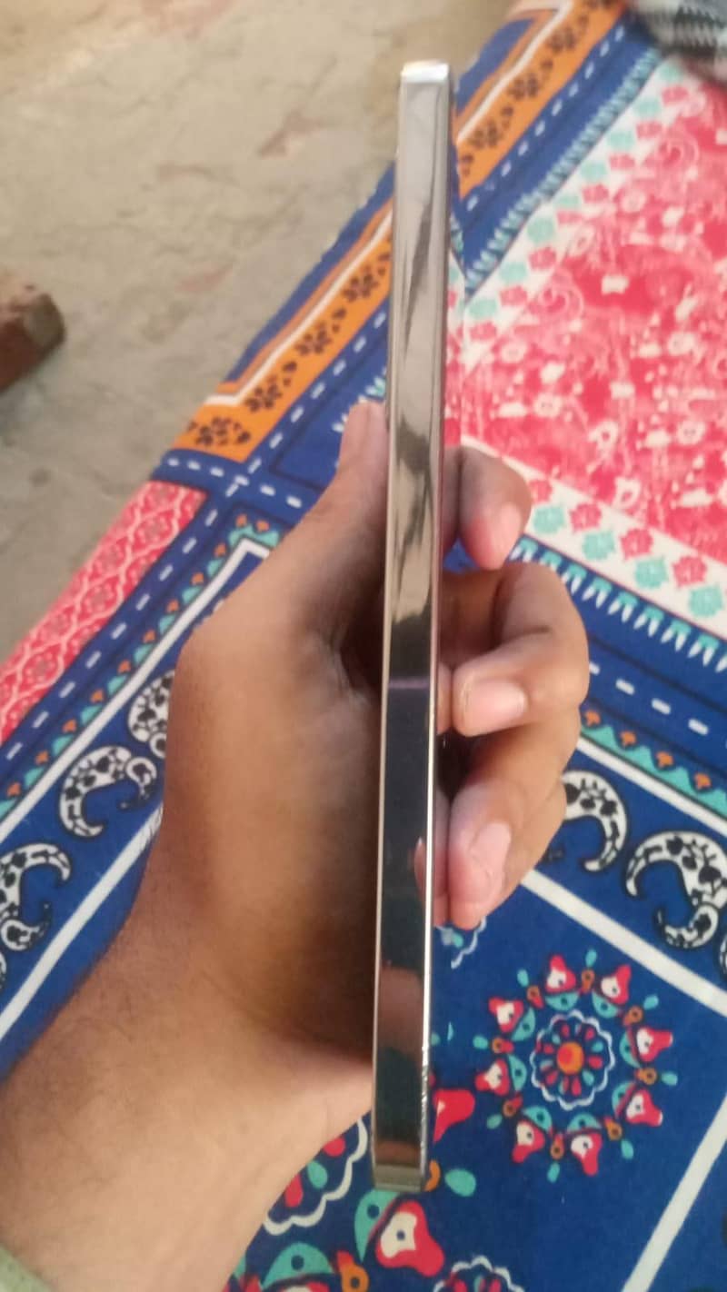 Infinix Note 40 3