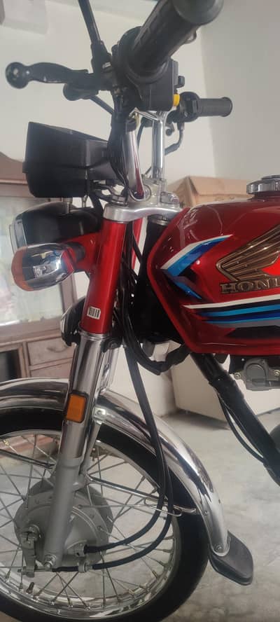 Honda 125 /2024/ 1st owner/ 218000 RS. /18000Km /All ok bike
