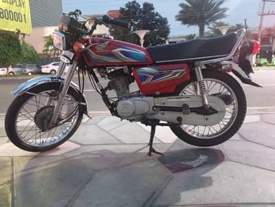 Honda CG125 (Red color)