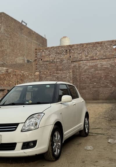 Suzuki Swift DLX