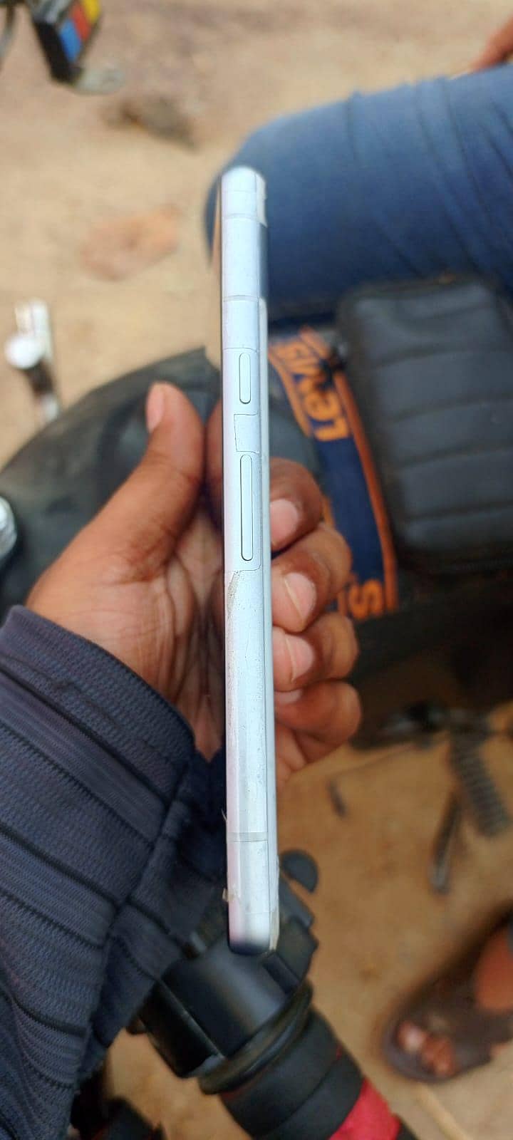 Google Pixel 7a 2