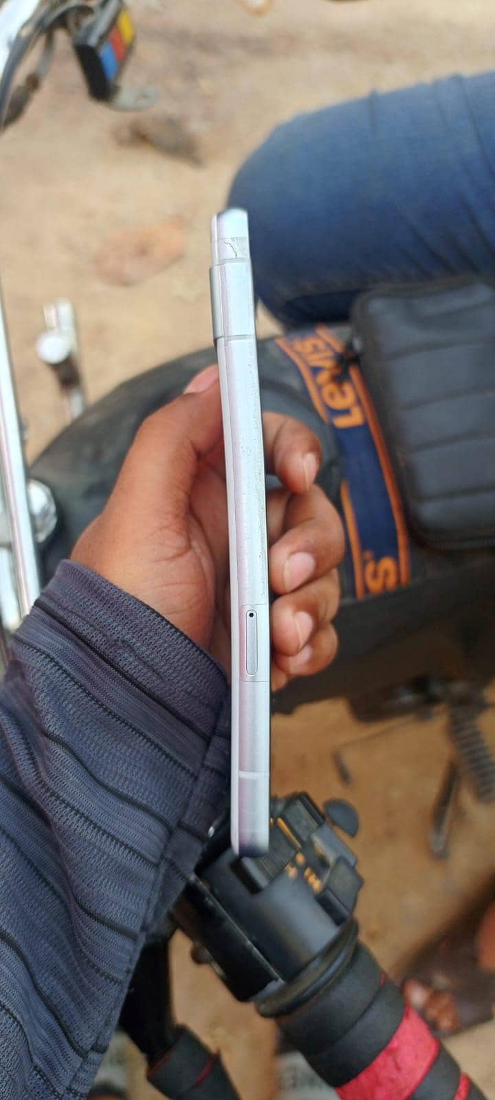 Google Pixel 7a 3