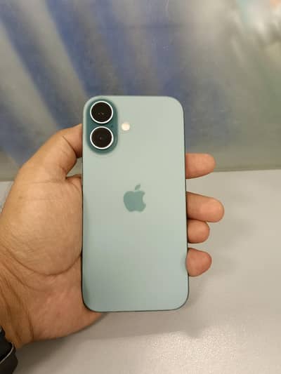 Apple iPhone 16
