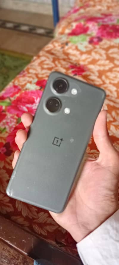 One Plus Nord 3 5g. lush condition memory 12/256 GB