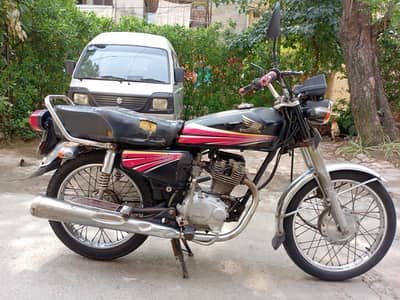 Honda CG 125 2011 Model