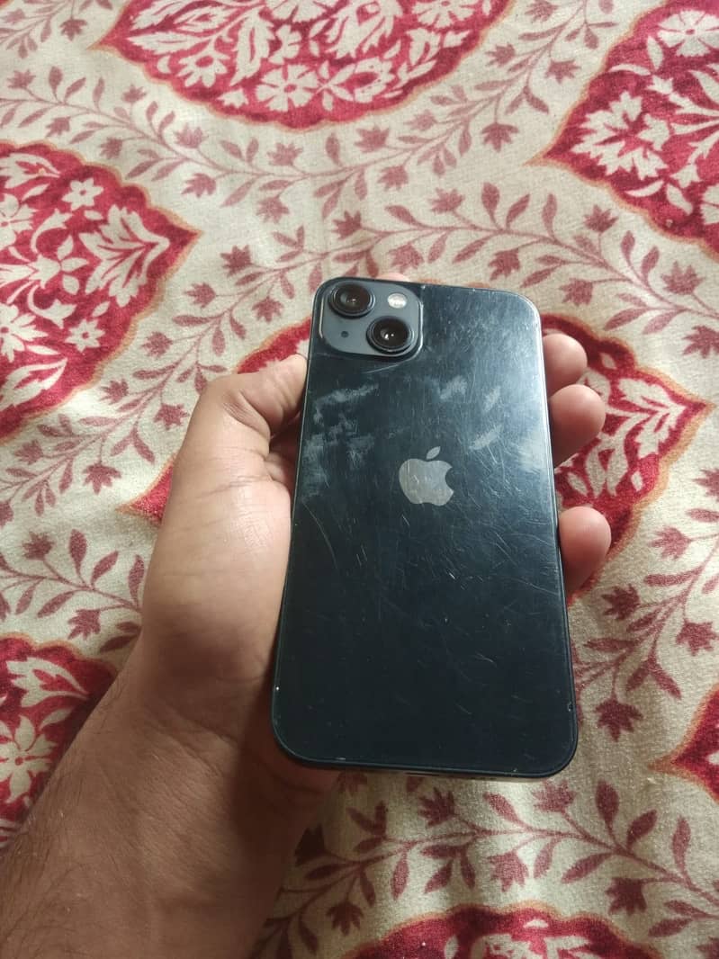 Apple iPhone 13 1
