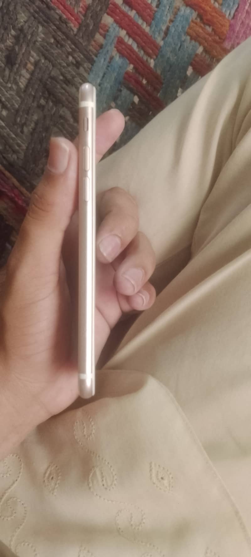 Apple iPhone 7 3