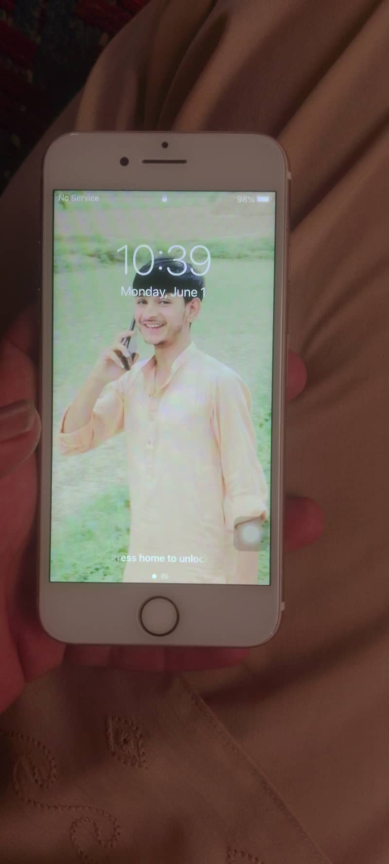 Apple iPhone 7 4