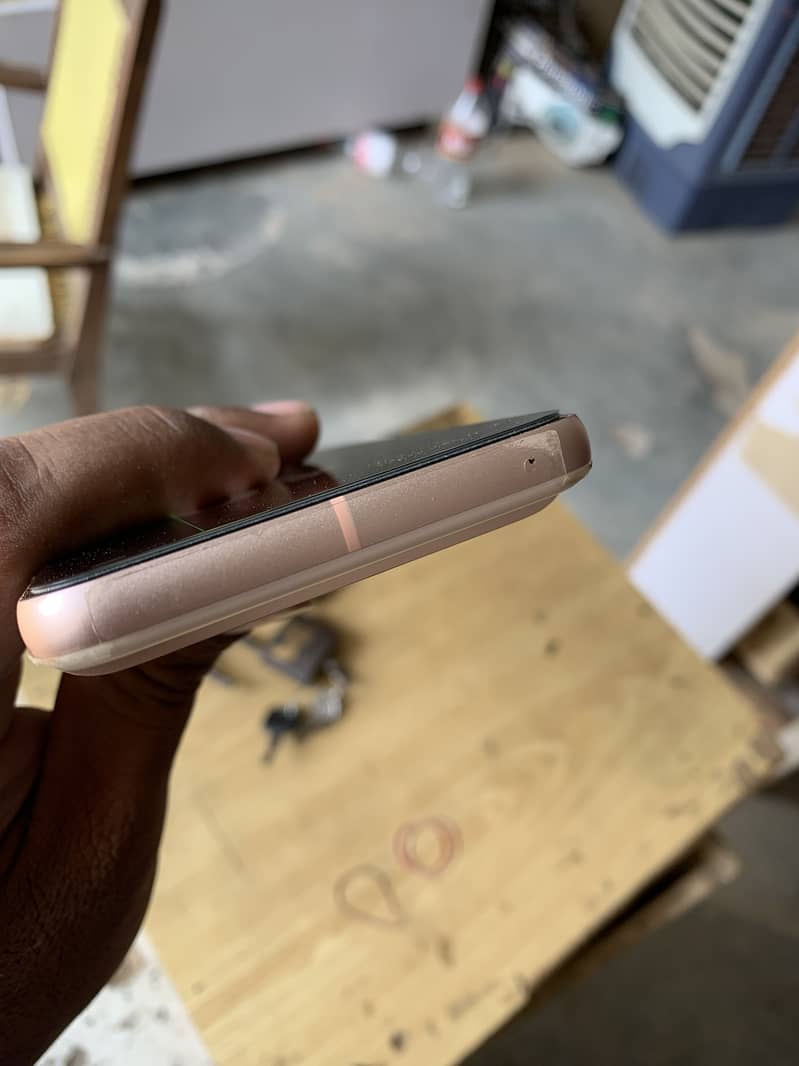 Google Pixel 8 1
