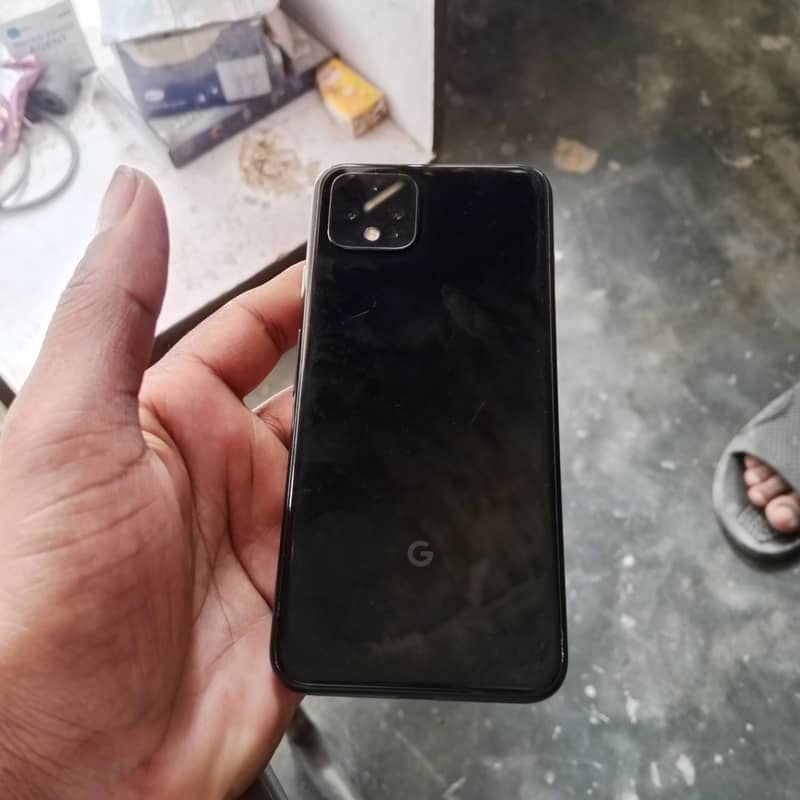 Google Pixel 4 3