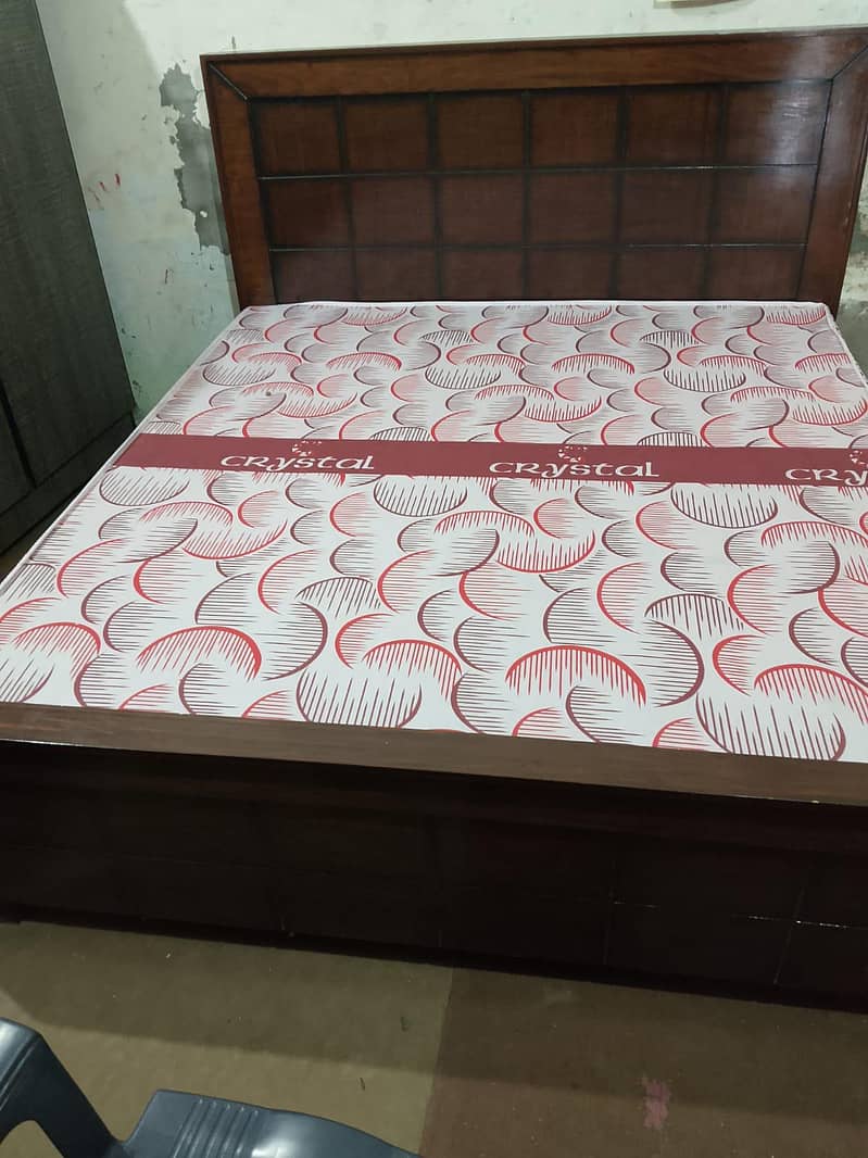 Bed & foam 1