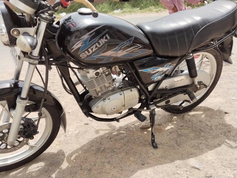 Suzuki GS 150 Model 2021 / 40000 KM  Use Suzuki Bike 150 2