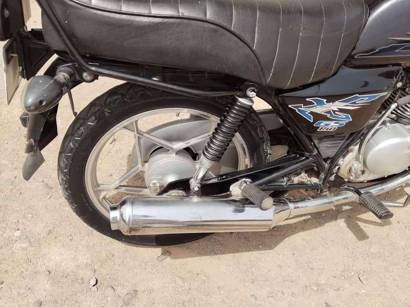 Suzuki GS 150 Model 2021 / 40000 KM  Use Suzuki Bike 150 6