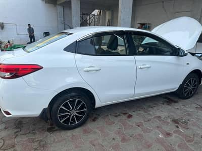 Toyota Yaris Cvti 1.3 Ativ 2022 Bumper to Bumper Original