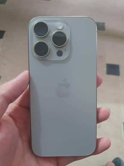 Apple iPhone 15 Pro Non pta 4 month sim time available