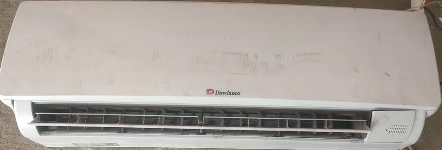 Dawlance Split AC Indoor Unit – Excellent Condition