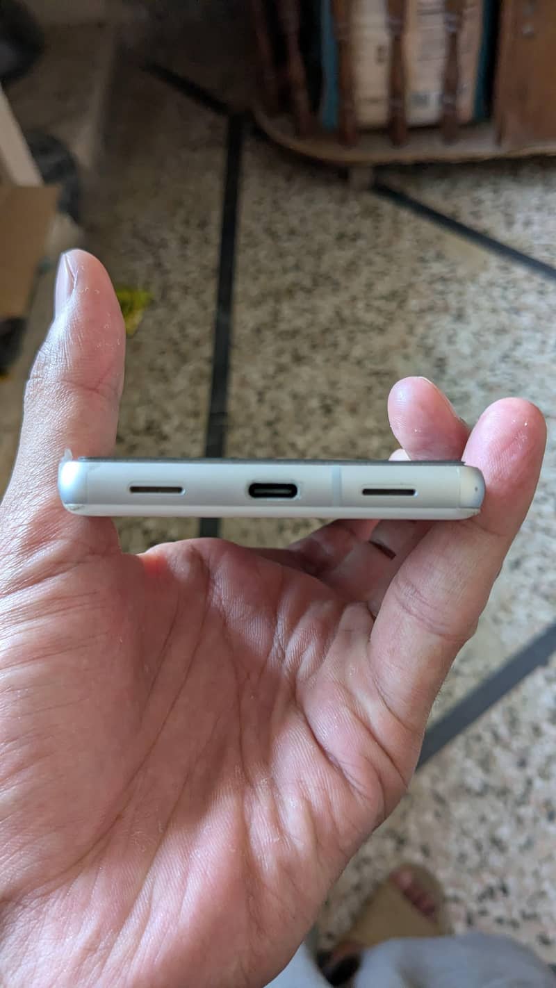 Google Pixel 7a 1