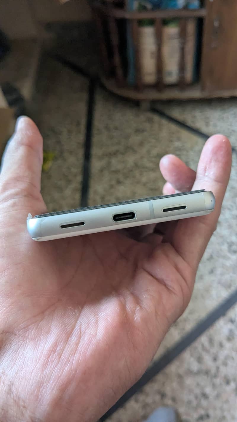 Google Pixel 7a 6