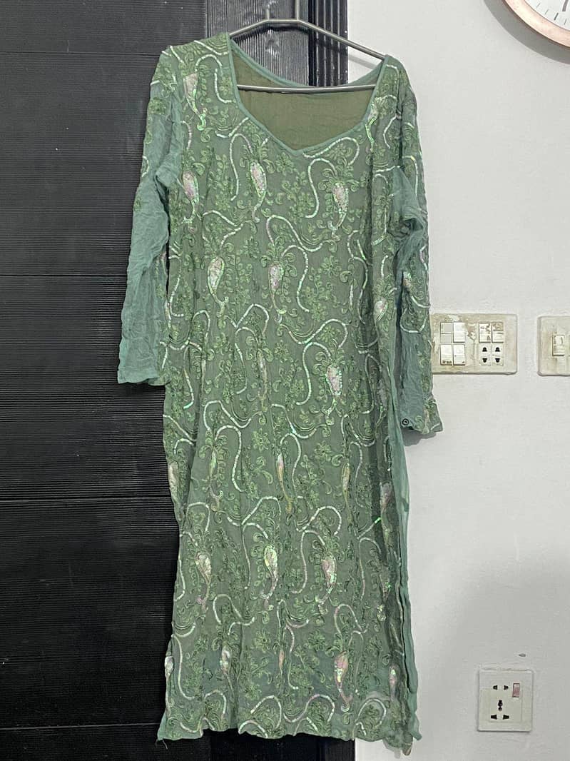 dresses 0