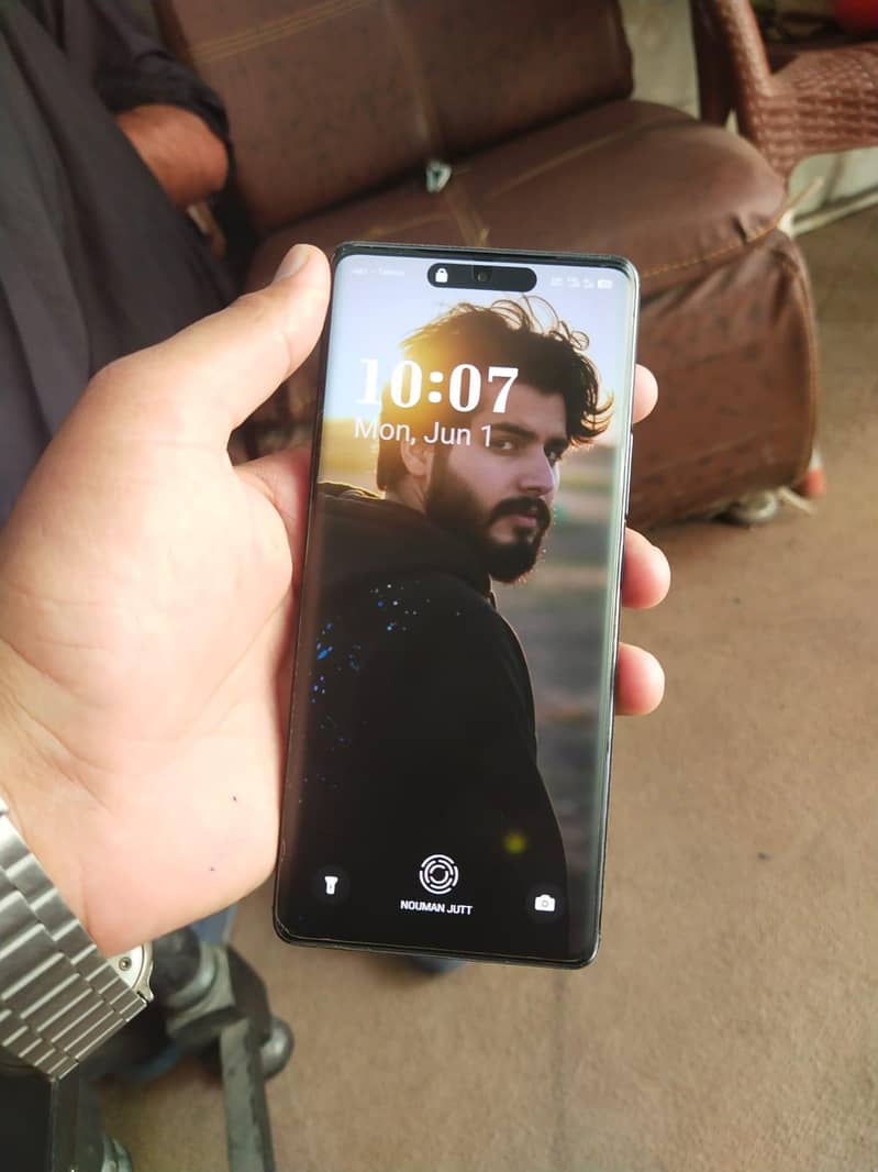 Tecno CAMON 30S 5