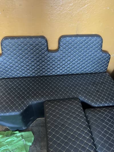Bolan seats set