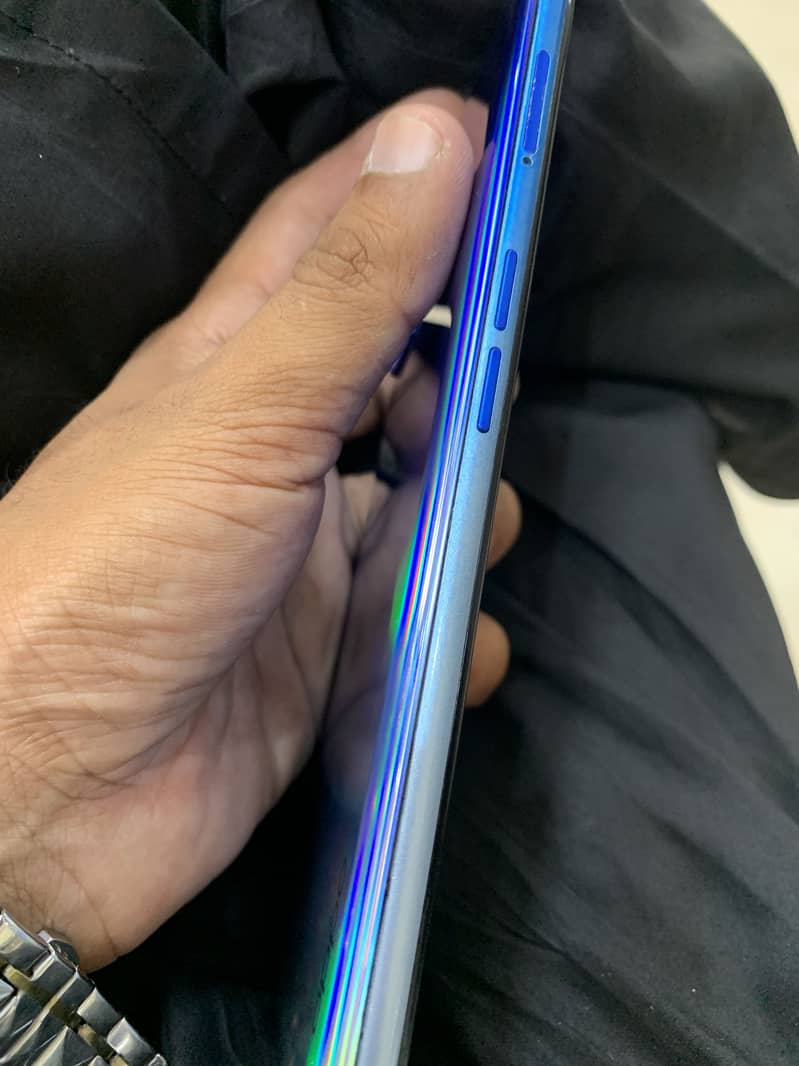 Good condition mobile 3