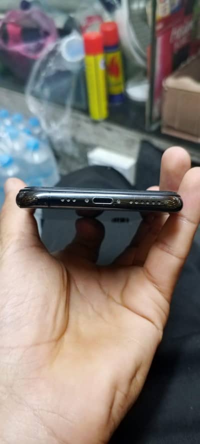 Apple iPhone XS