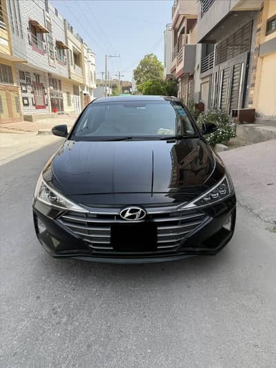 Hyundai Elantra 2023