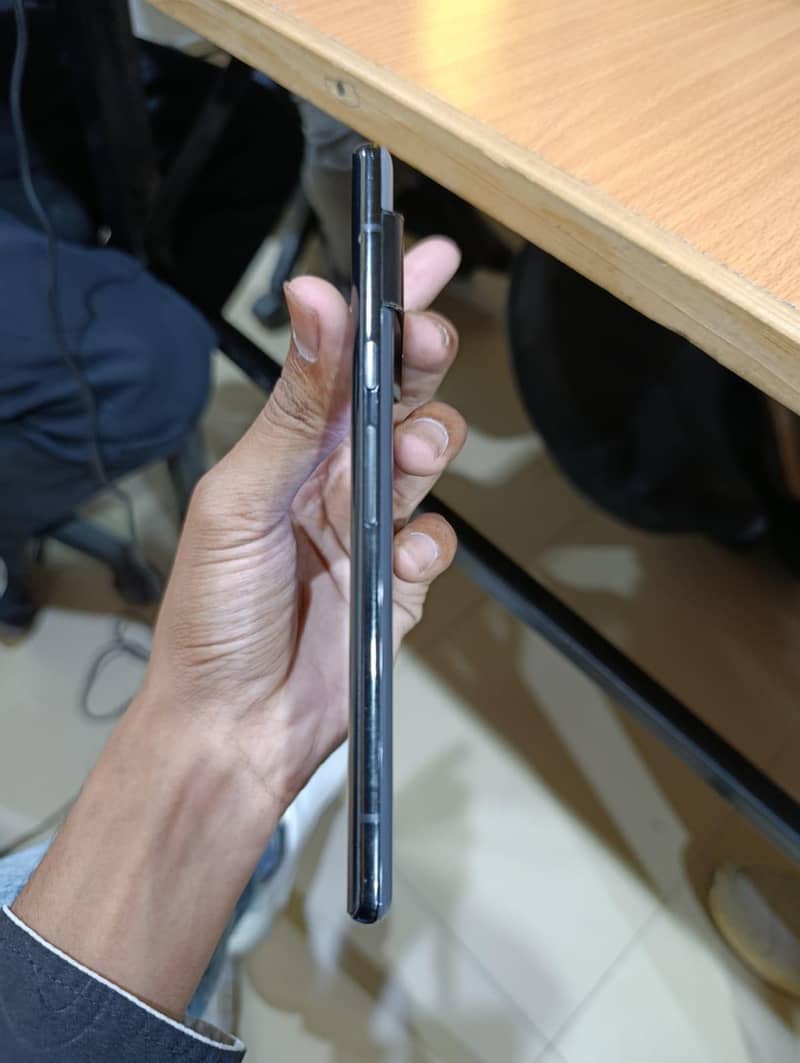 Google Pixel 6 Pro 2