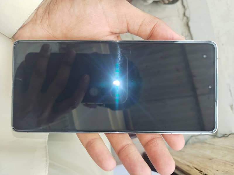 Infinix Note 40 5