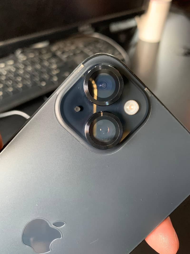 Apple iPhone 15 plus 1